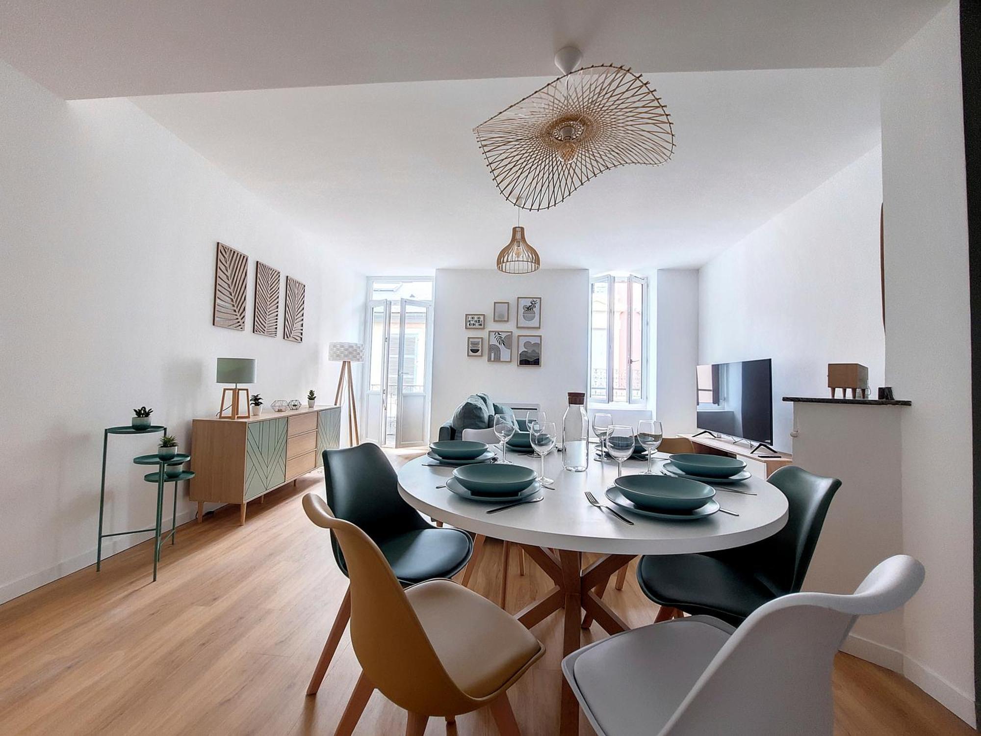 Le Nordique - 2 Chambres - Fibre Wifi - Netflix - Menage Inclus Tarbes Esterno foto